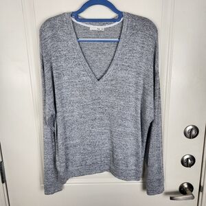 Aritzia Wilfred Free Women's Sweater Gray Long Sleeve Size M Medium